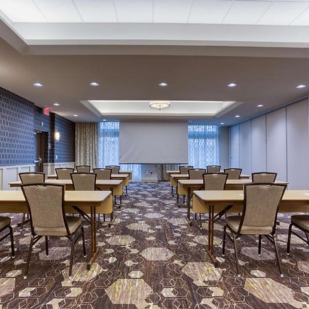 Drury Inn & Suites Cleveland Beachwood Exterior photo